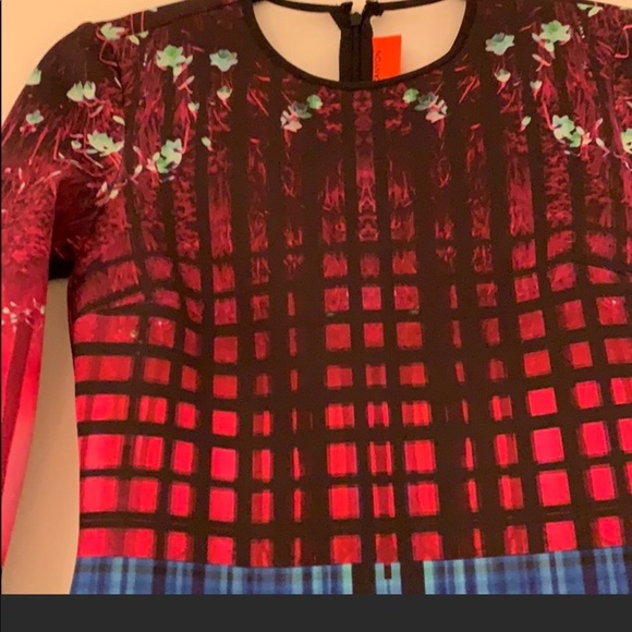 Clover Canyon beautiful dress! - Picture 4 of 5